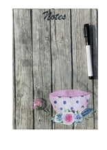 Charger l'image dans la galerie, Ardoise magnétique tasse rose avec feutre effaçable et aimant.