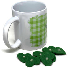 Charger l'image dans la galerie, Mug vert et blanc de la St Patrick avec gnome - Vaisselle