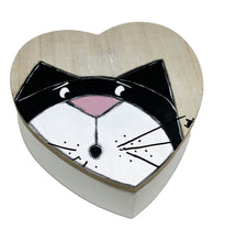 Load the image in the gallery,Painted wooden box in the shape of a heart and cat for jewelry storage