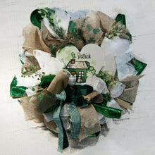 Charger l&#39;image dans la galerie, Couronne St Patrick avec coeur et rubans verts - Décoration maison - Printemps
