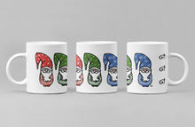 Charger l'image dans la galerie, Mug avec trois lutins de Noël - Vaisselle