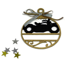 Charger l'image dans la galerie, Ornements de Noël en bois en forme de moto à suspendre dans le sapin