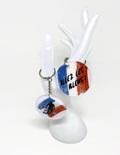 Charger l'image dans la galerie, Porte clé rond football - Bijoux - Cadeaux Homme