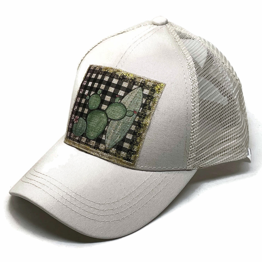 Customized ecru cap and cactus crest - accessories - summer - NEW