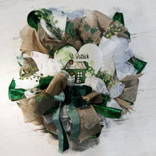 Load the image in the gallery,St Patrick wreath with heart and green ribbons - Home decoration - Spring
