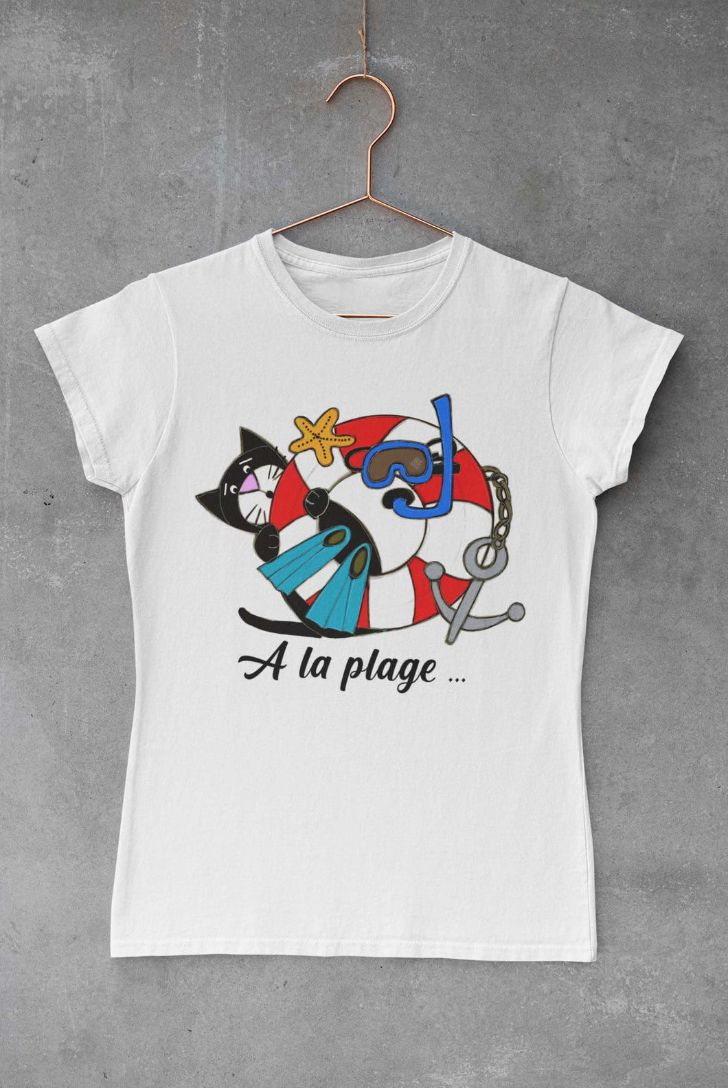 Women's cat at the beach t-shirt - summer