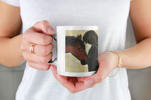 Charger l&#39;image dans la galerie, Mug blanc avec cheval et cavalière - Vaisselle
